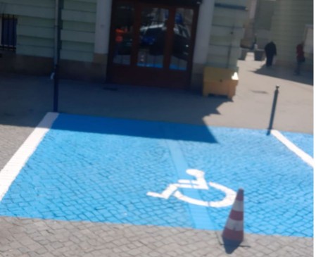 miejsce dla osoby niepełnosprawnej